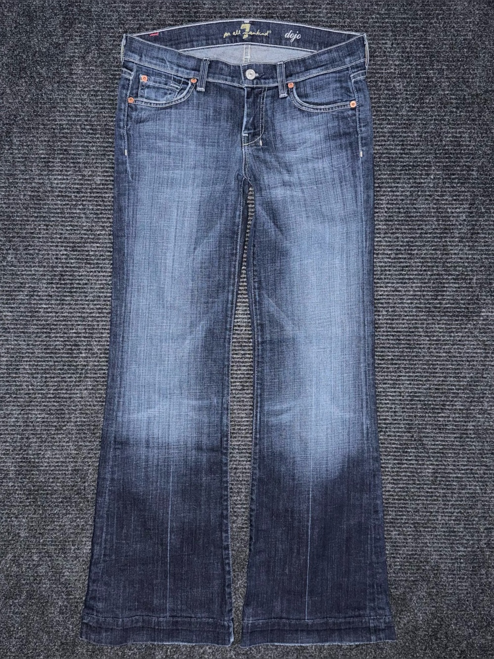 7 For All Mankind Women's Flare Jeans in Dark Blue Denim - Picture 2 of 10